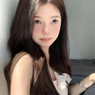 艳女新装